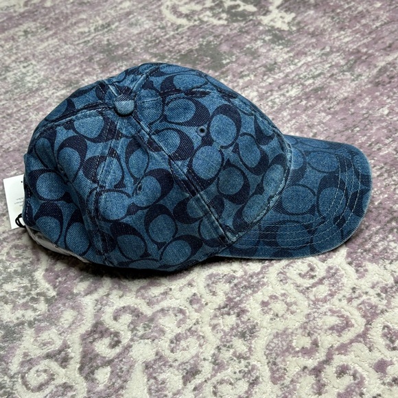 Coach Signature C Baseball Cap - Picture 8 of 8